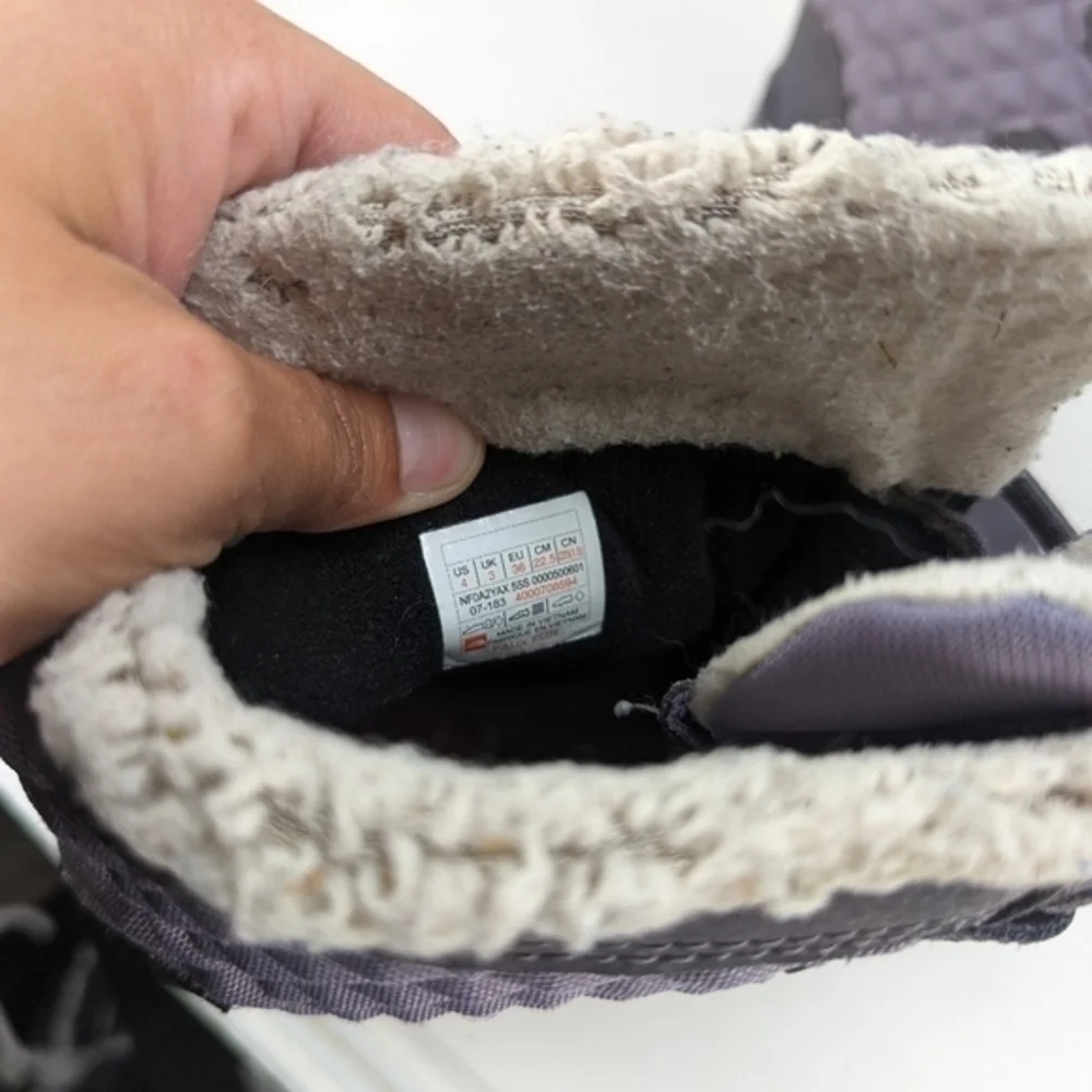 The North Face Girl's Winter Snow Boots Gray Purple‎ Size4_7